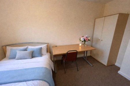 Images for Broomspring Close