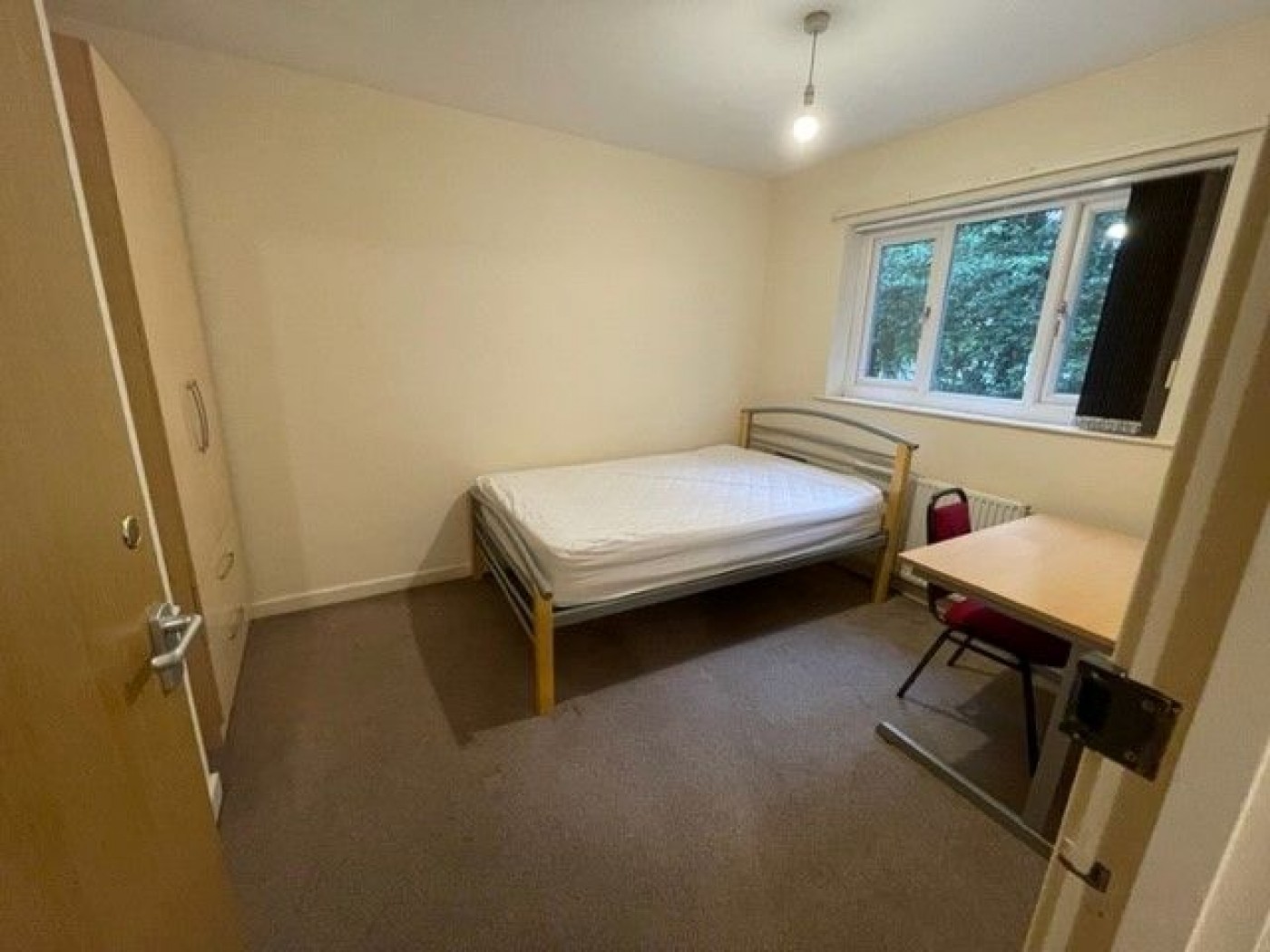 Images for Broomspring Close