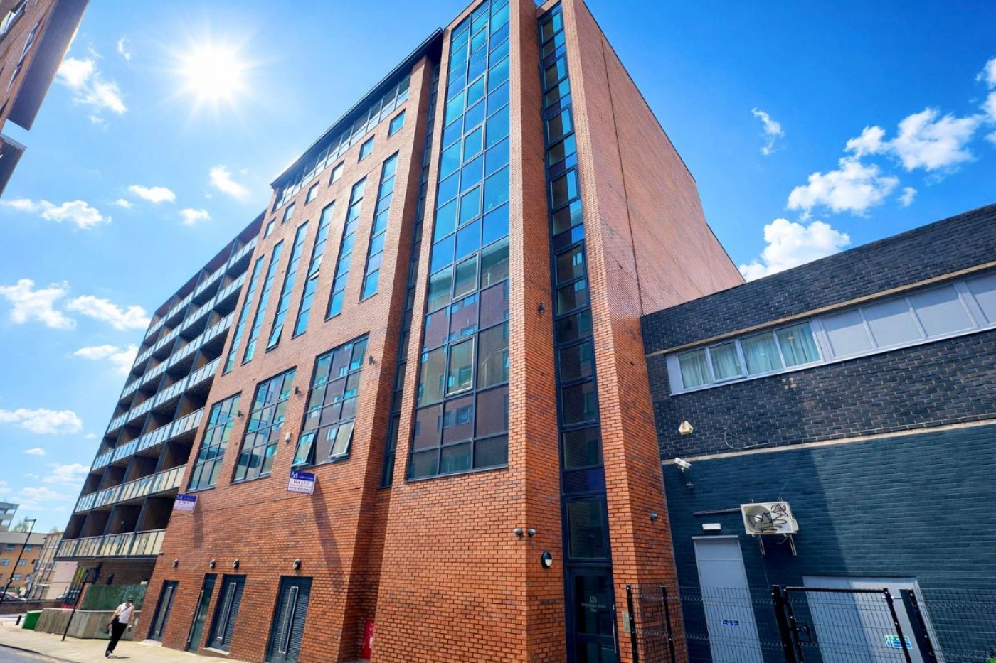 Images for Apt 5 Devonshire Point