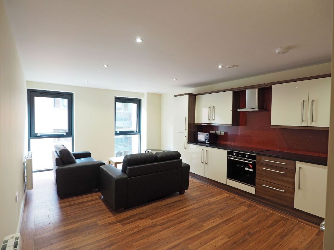 Images for Apt 13 Devonshire Point