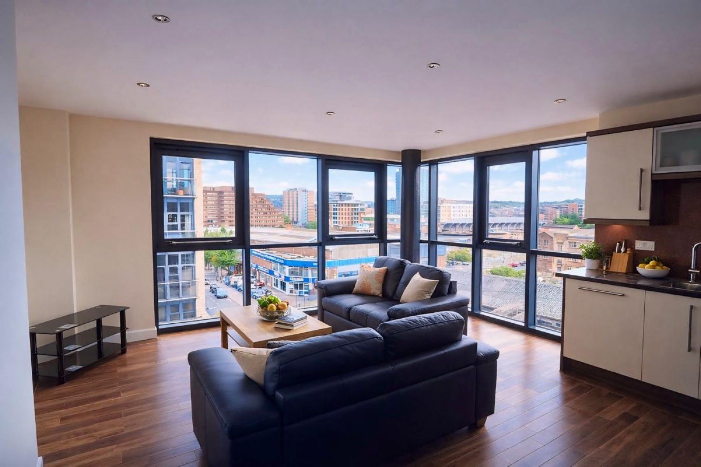 Images for Apt 16 Devonshire Point