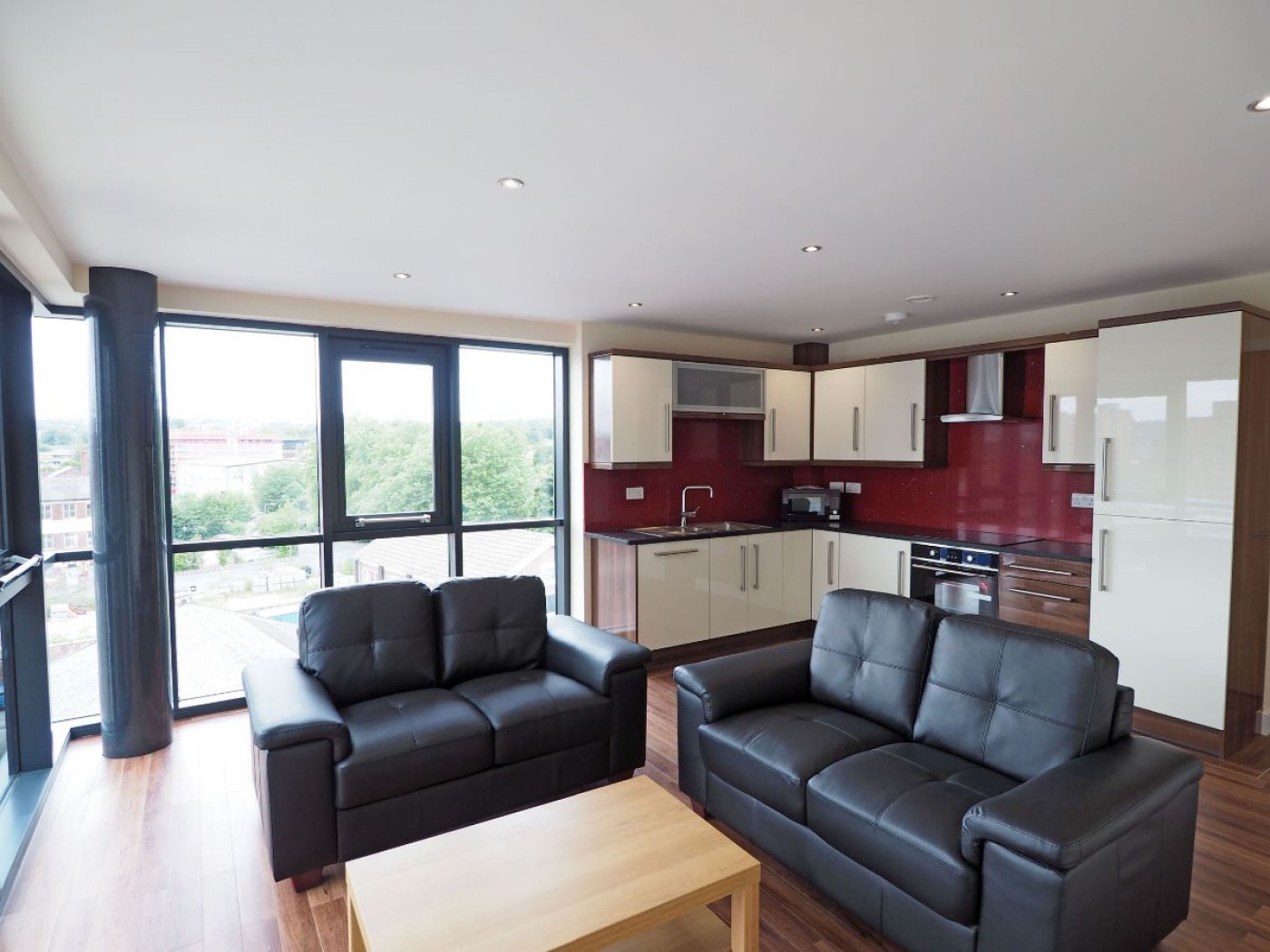 Images for Apt 16 Devonshire Point