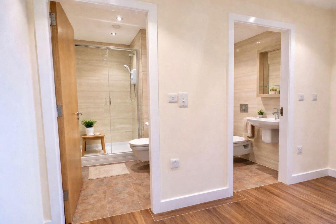 Images for Apt 18 Devonshire Point