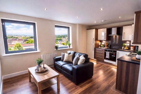 Apt 23 Devonshire Point