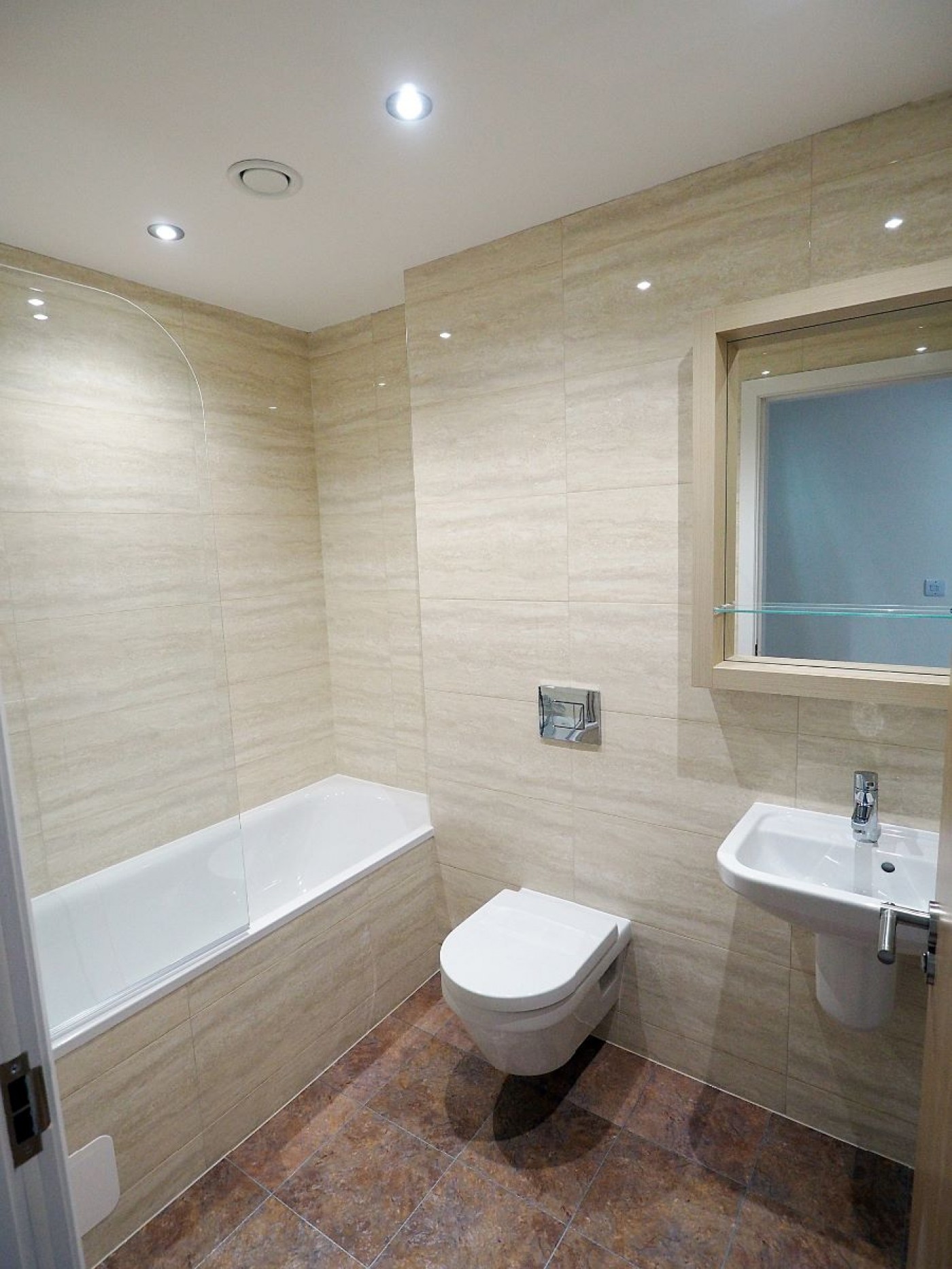 Images for Apt 26 Devonshire Point