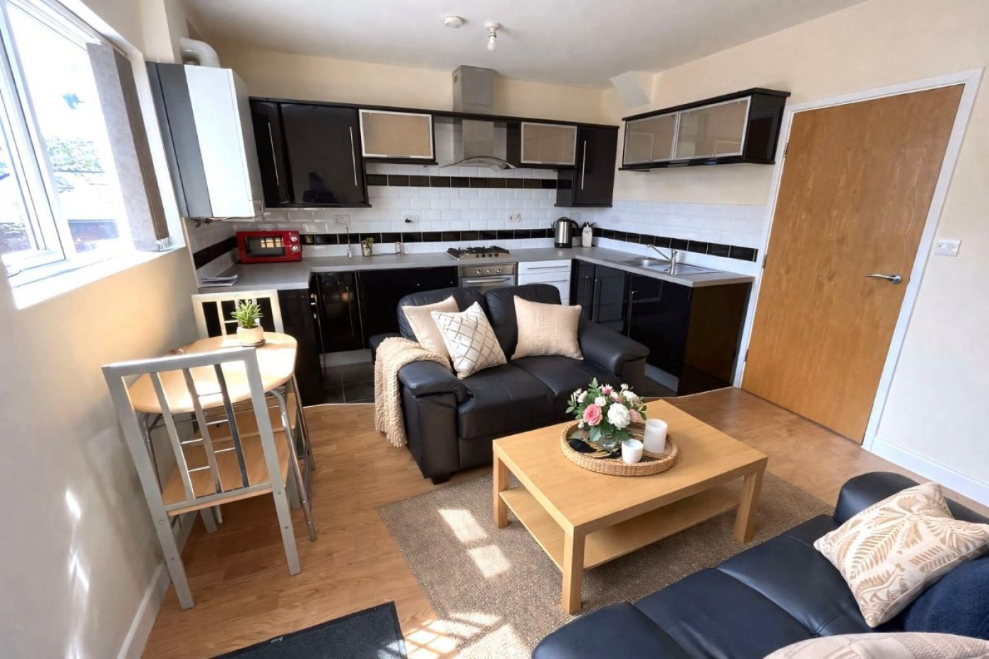 Images for 351a Glossop Road