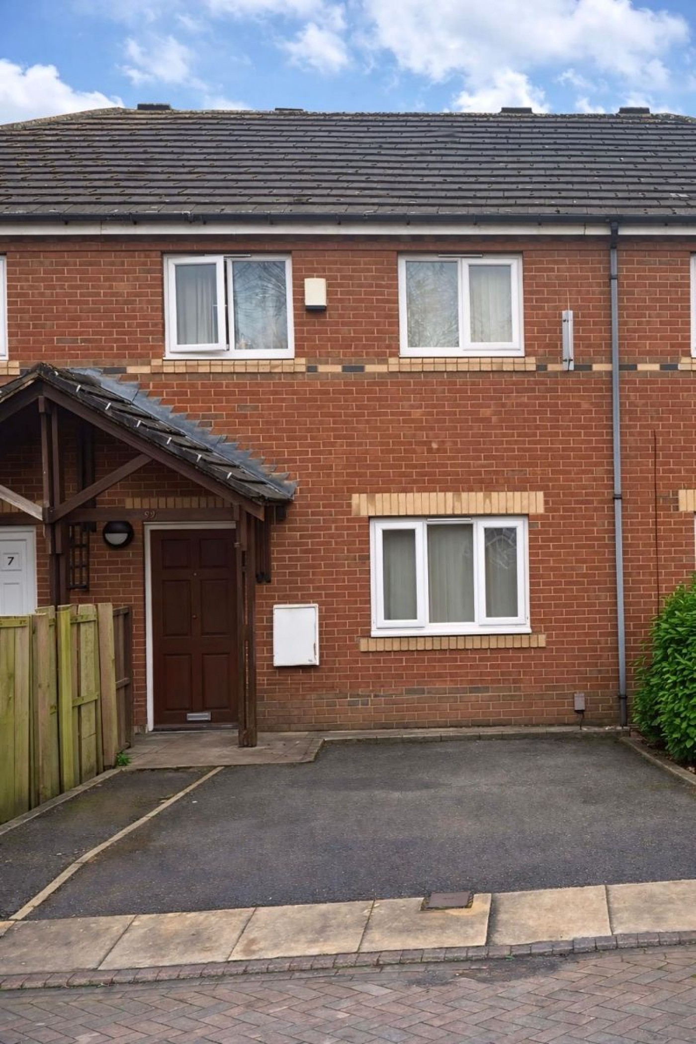 Images for 99 Headford Gardens