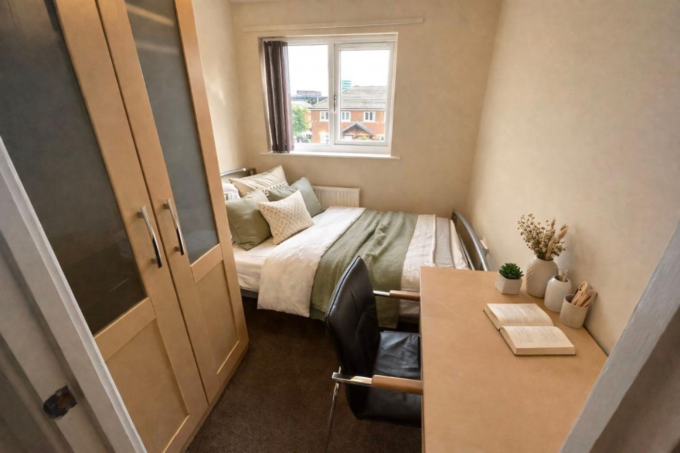 Images for 115 Headford Gardens