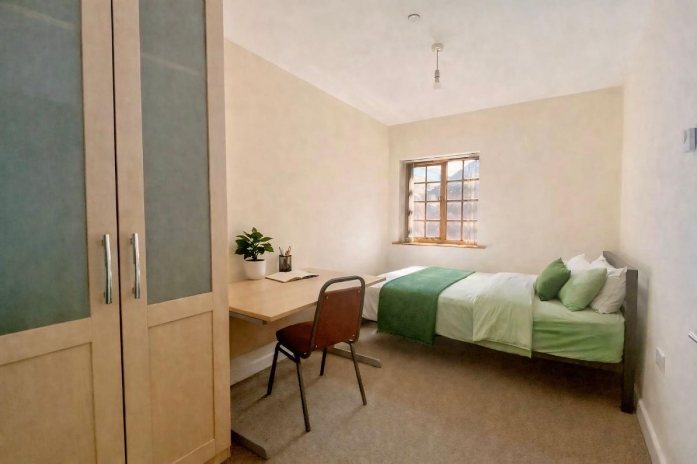 Images for 92 Arundel Street