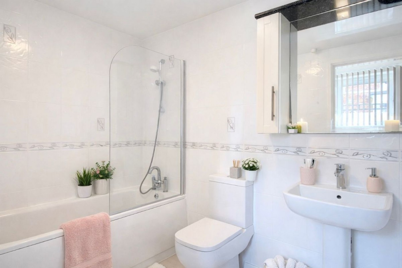 Images for 1 Montgomery Place