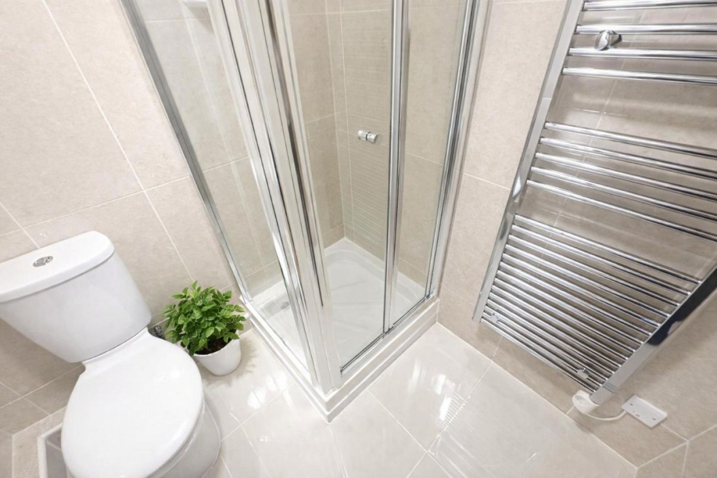 Images for 2 Montgomery Place