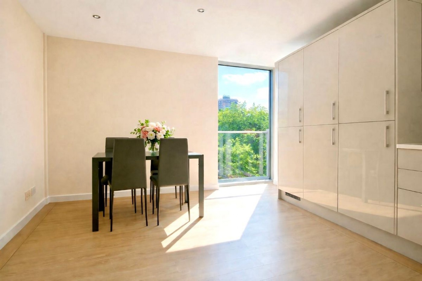 Images for 7 Montgomery Place, 33 Montgomery Terrace Road