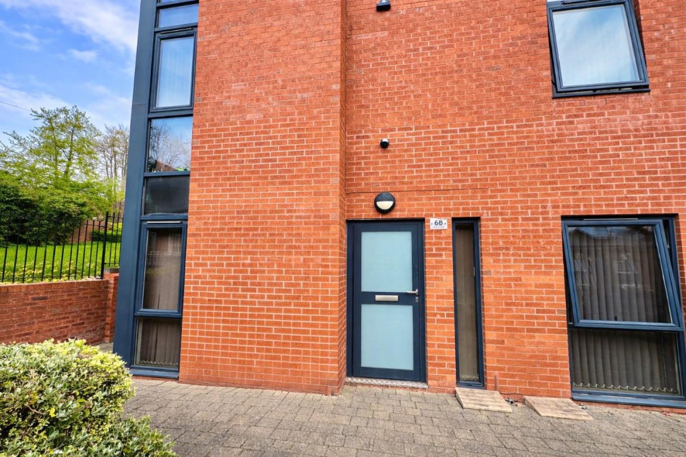 Images for 6b Wilkinson Street