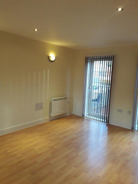 Images for 3 Holywell Gardens